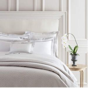 Annie Selke Lazio Matelassé Coverlet & Shams NWT